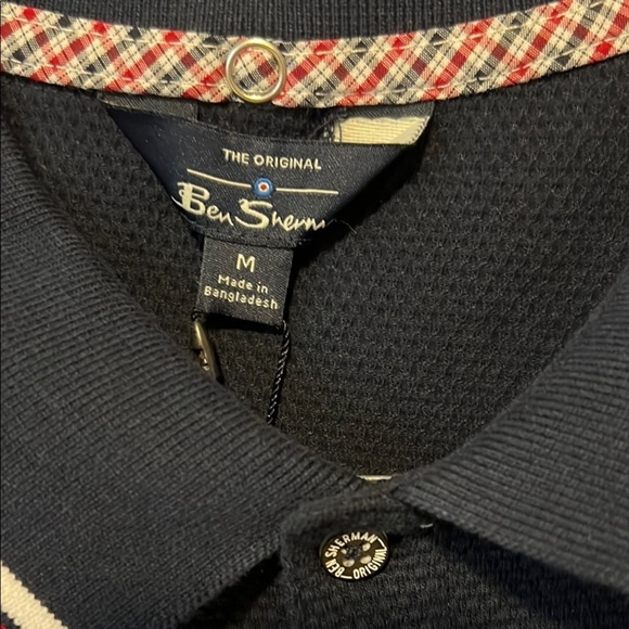 BNWT Ben Sherman Navy Polo Shirt with Red and White Accents Size Medium - Picture 2 of 8